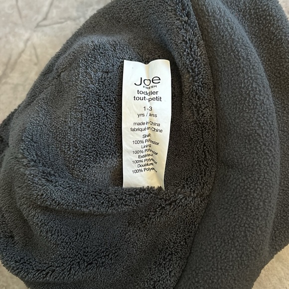 Touques, Winter Hats - Picture 5 of 5